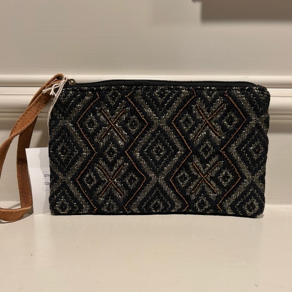 NWT Ruggine Luster Wristlet - Picture 3 of 8